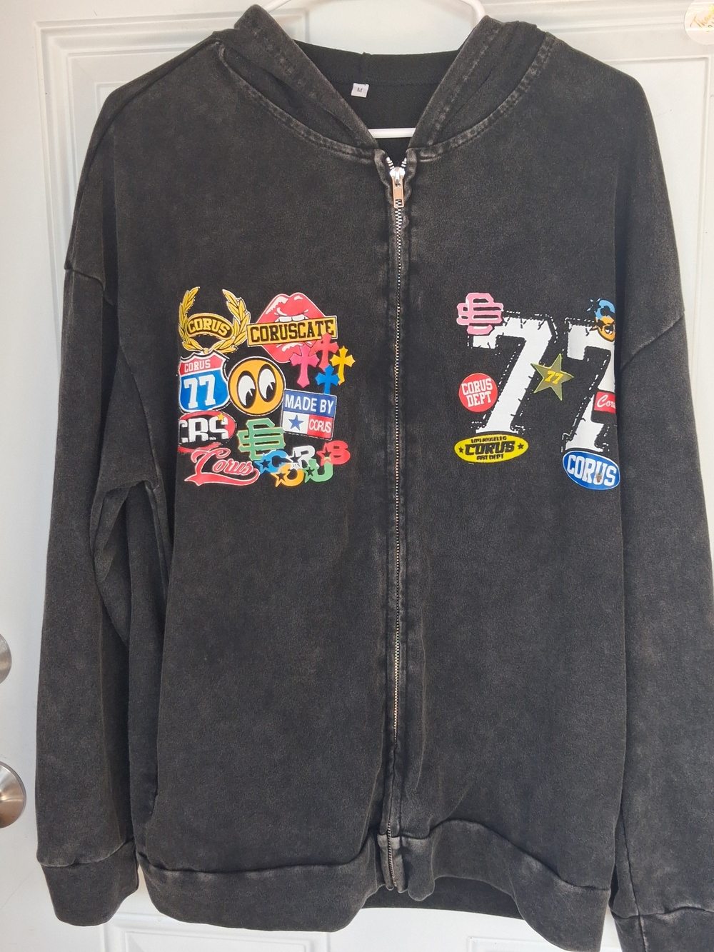 Corus 77 Graphic Zip Up Hoodie Black Medium
